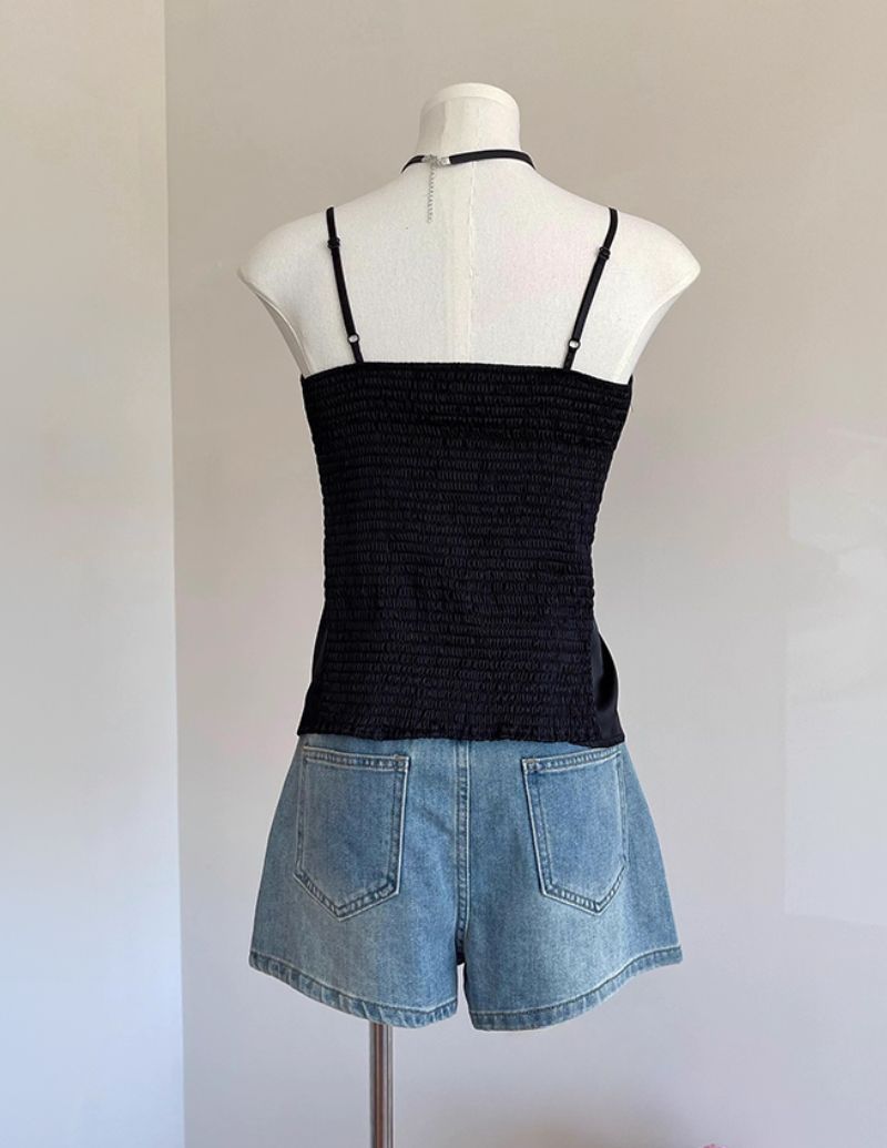 V-RINGAD TOPP MED VOLANGKANT