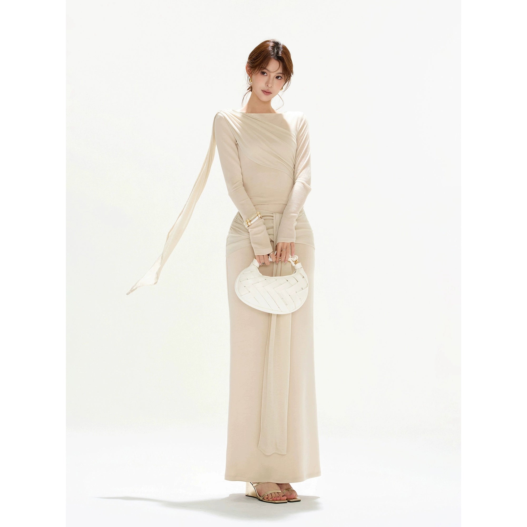 OMLOTT DRAPERAT BEIGE SET KJOL & TOPP