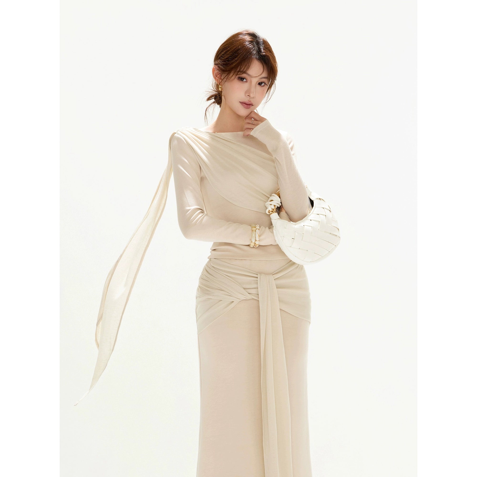 OMLOTT DRAPERAT BEIGE SET KJOL & TOPP