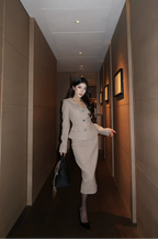 BLAZER & KJOL SET MED PÄLS